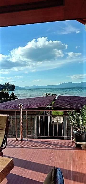 Toba Sunset Bed & Breakfast ตุกตุก ภายนอก รูปภาพ